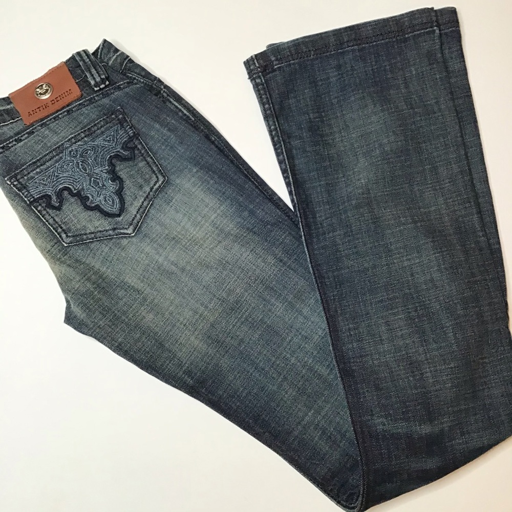 Low rise flare jean